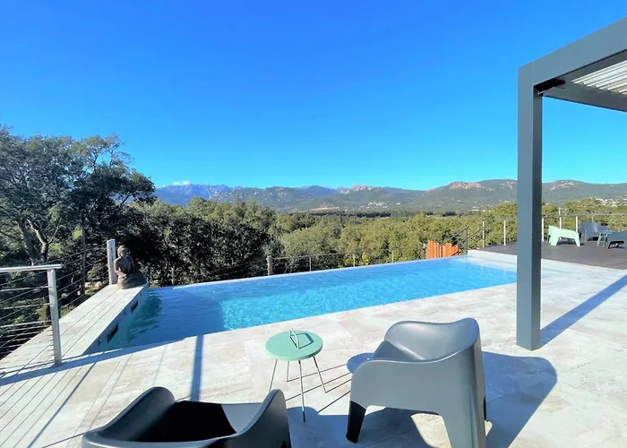 Vila Montinu Di Caramontinu Sainte-Lucie de Porto-Vecchio